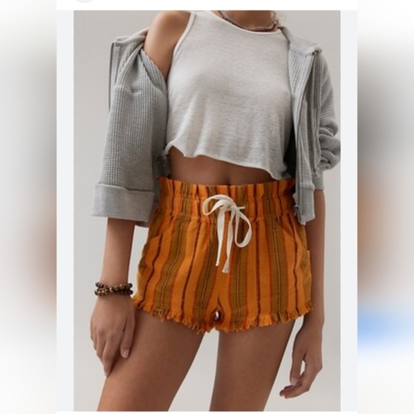 BDG Frankie‎ Paperbag Micro Short in orange stripe size medium new - Picture 1 of 5